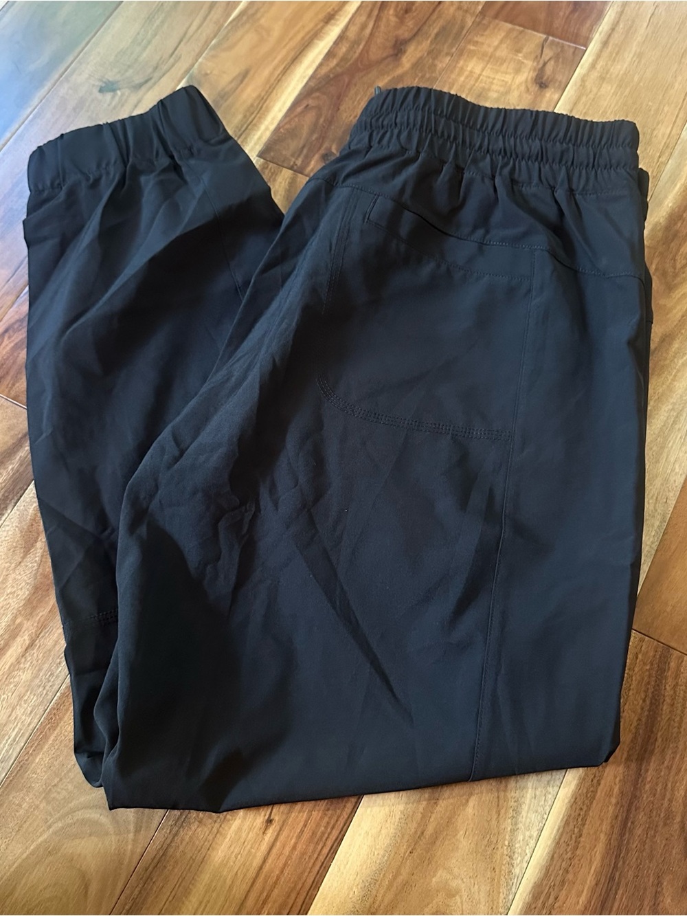 Kyodan Black Stretch Woven Lightweight Joggers Size Large.